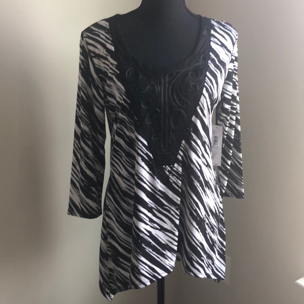 Passport blouse